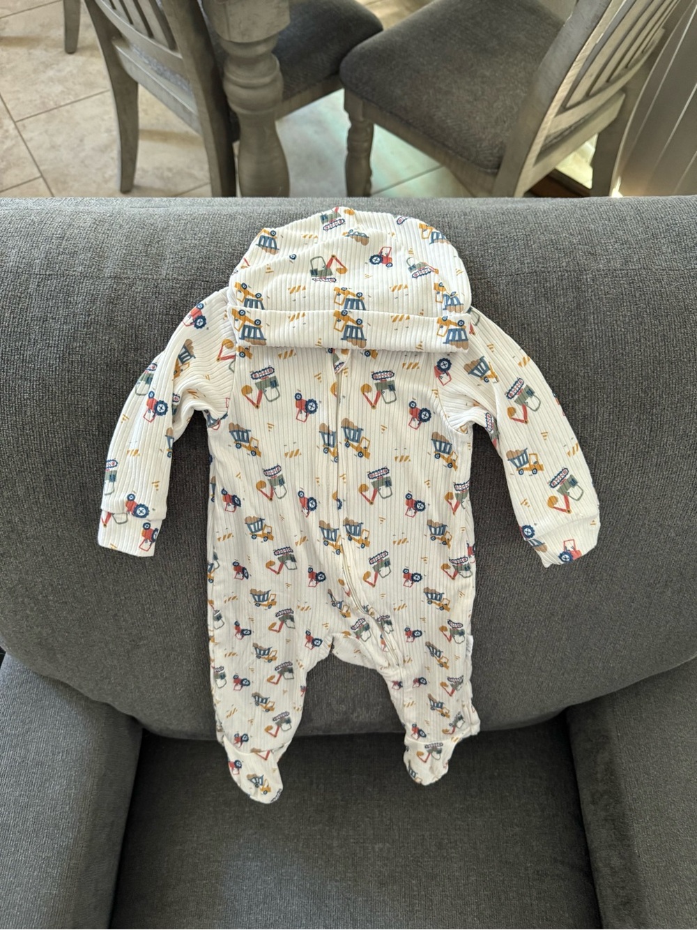 Neutral Construction Print Hooded One-Piece for Kids - White
